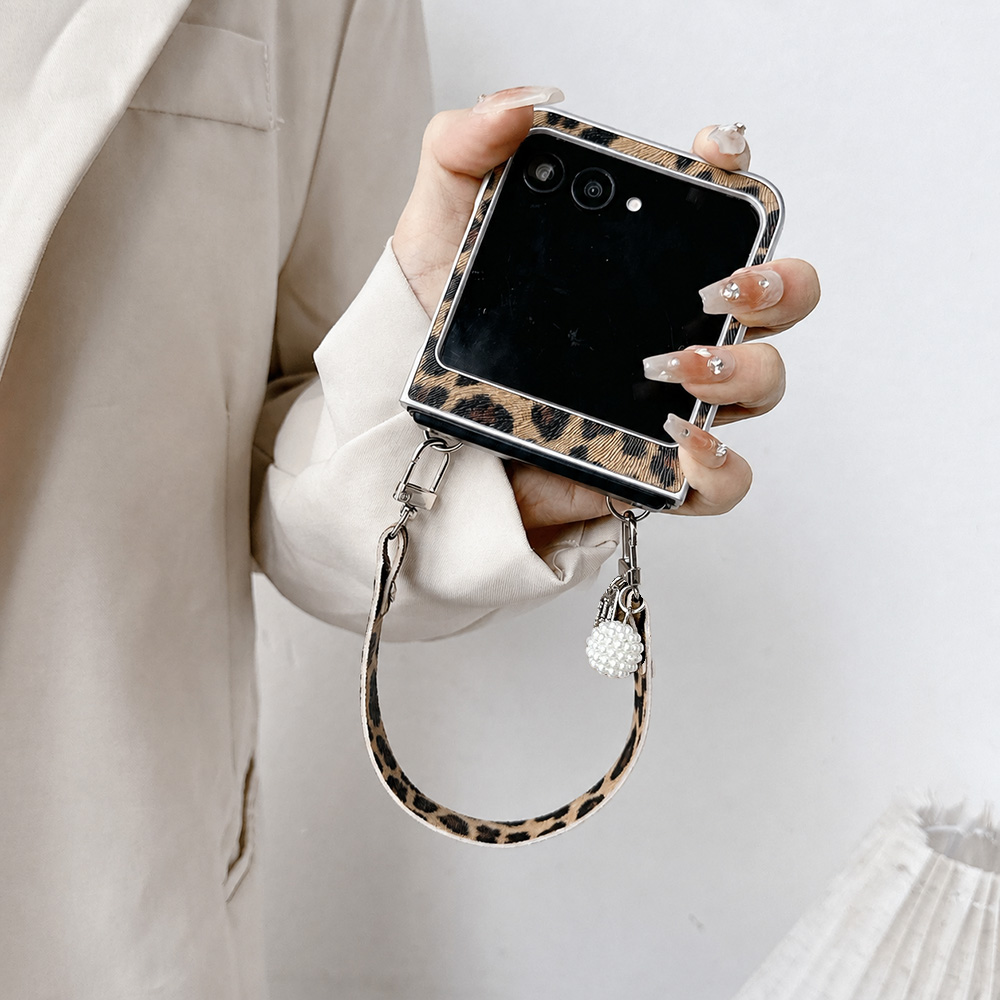 Casing Ponsel Lipat Motif Maca - Phone Accessories Display ulasan dan harga